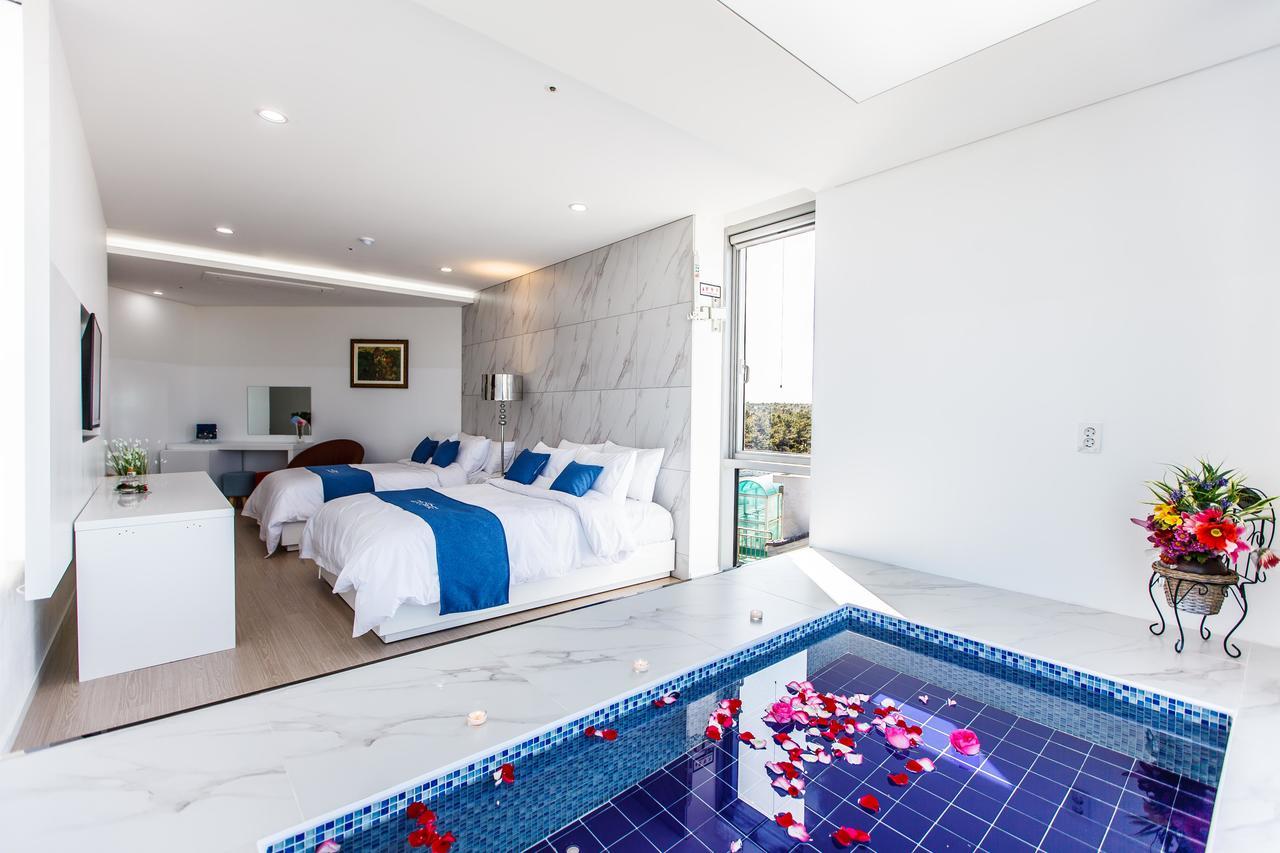 Blue Spring Hotel Jeju by Eksteriør bilde
